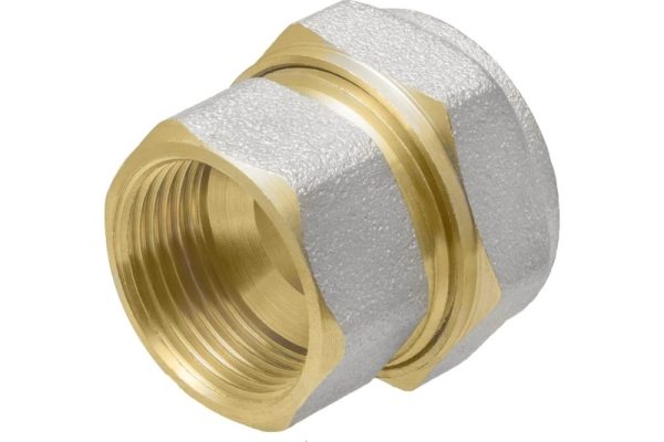 Патрубок соединительный 26x3/4" для системы водоснабжения.