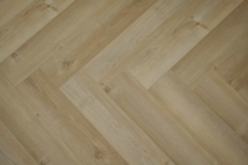 p3066-7_parquet_lindau_2_.jpg